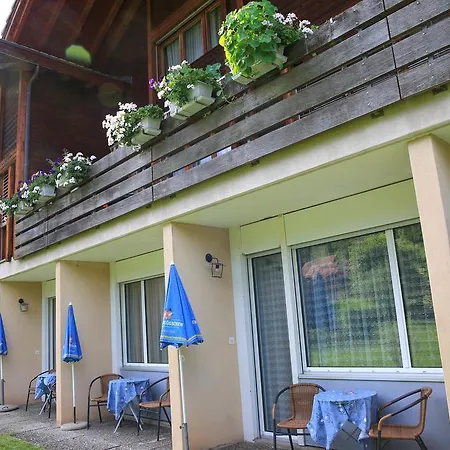 Hotel Lowen *