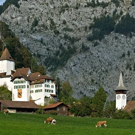 Lowen Hotel Wimmis